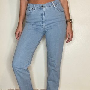 Blue Willi’s Vintage Light Blue High-Waisted